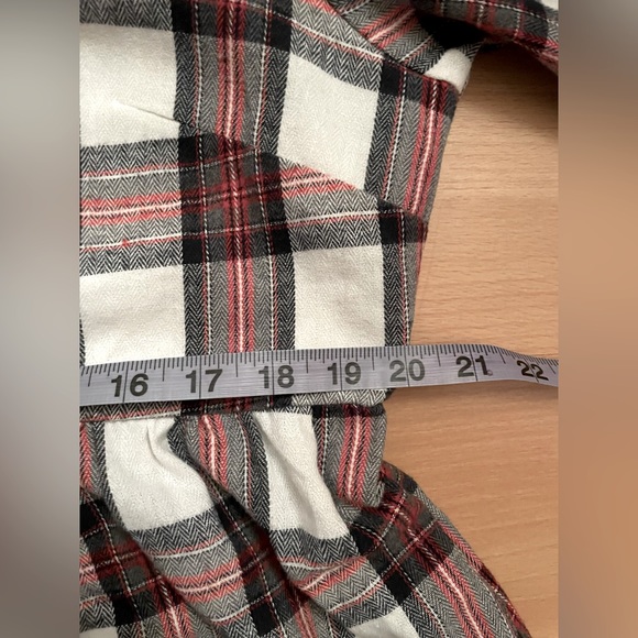 NWOT Plaid Tiered Long Sleeve Dress - Picture 4 of 8